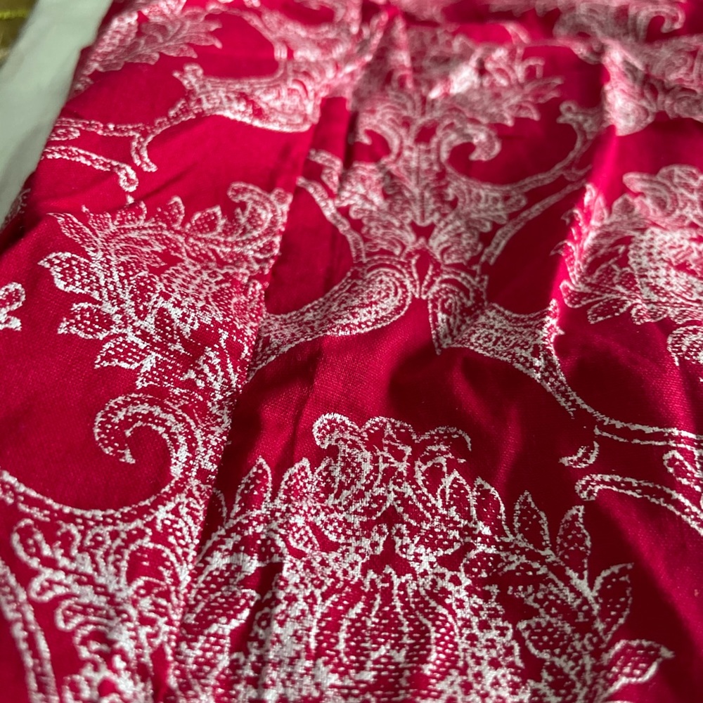 Brand New Pakistani/Indian party suit/dress - Picture 5 of 6